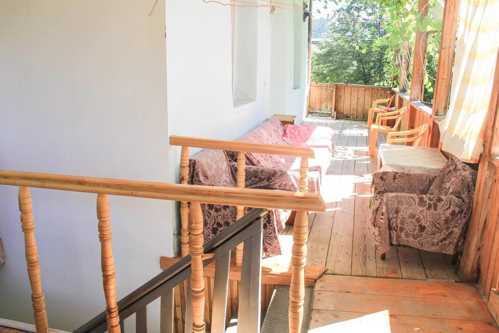 Dodo Japaridze Guesthouse Mestia Exterior foto